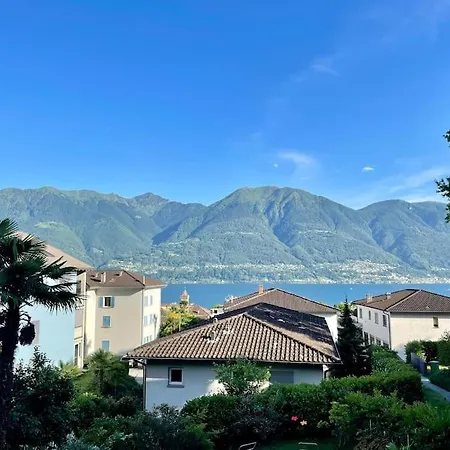 La Meta Vista Con Parcheggio 아파트